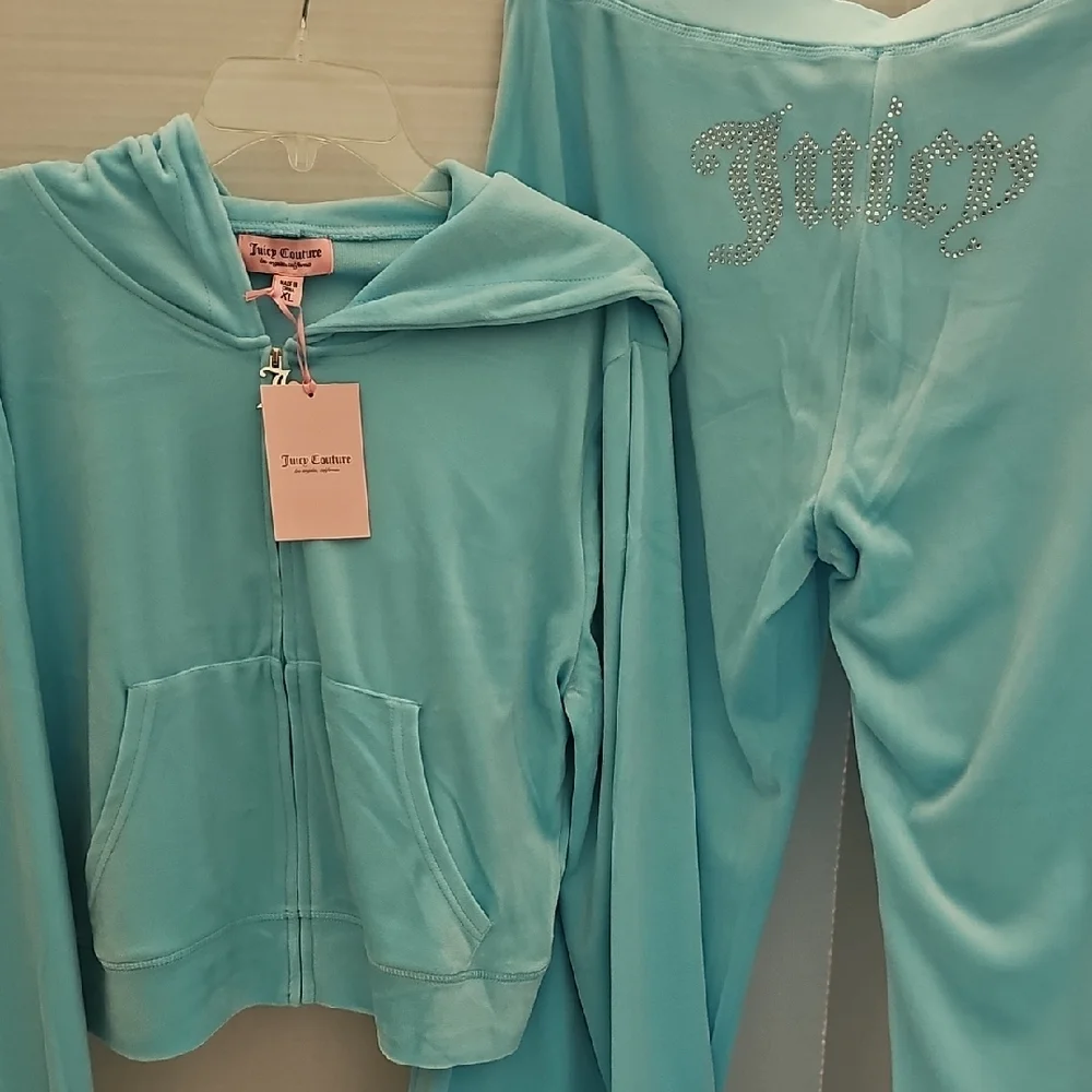 Juicy Couture Aqua Velour Hoodie and Pants Set - Picture 1 of 5